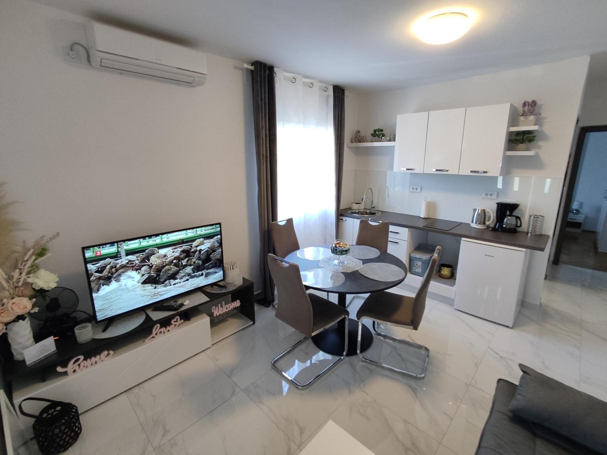 Apartament Sun House Brzac Zewnętrze zdjęcie