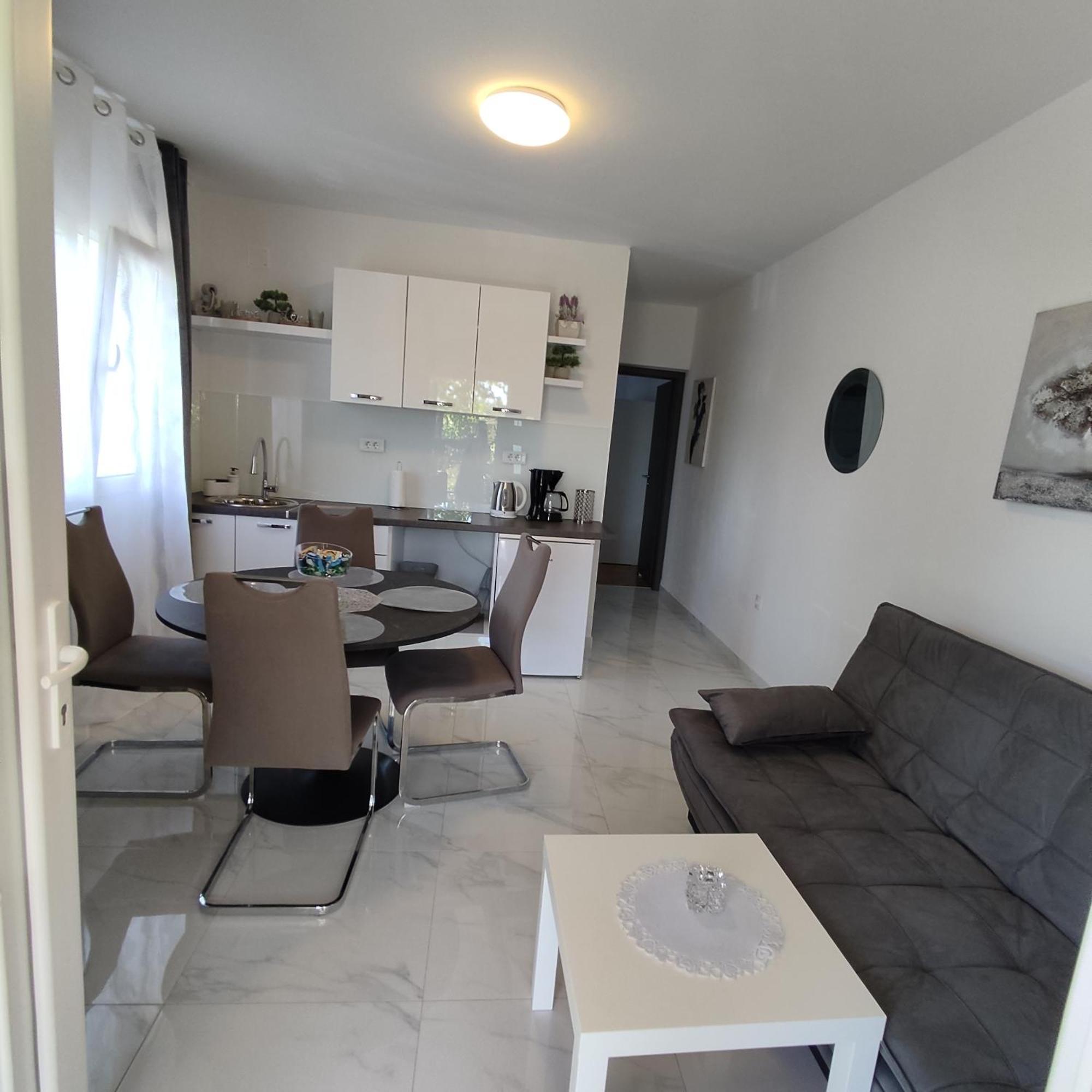 Apartament Sun House Brzac Zewnętrze zdjęcie