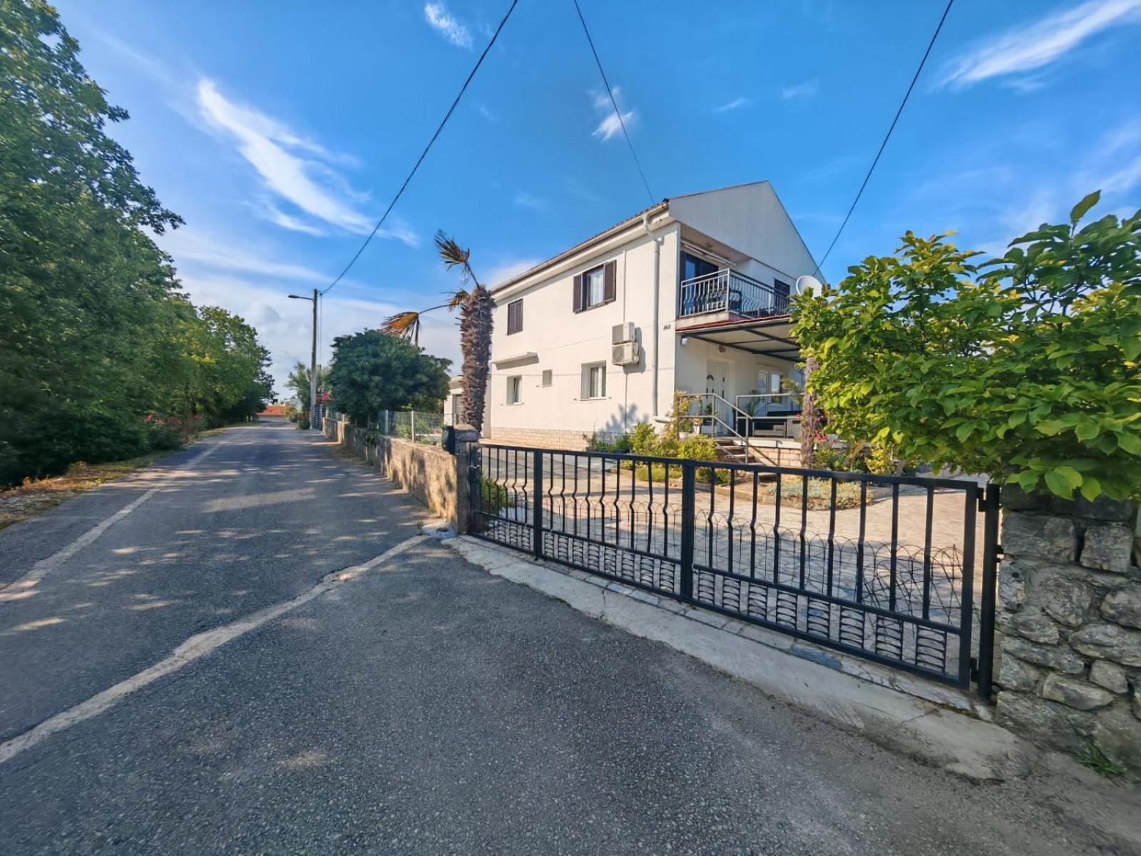 Apartament Sun House Brzac Zewnętrze zdjęcie